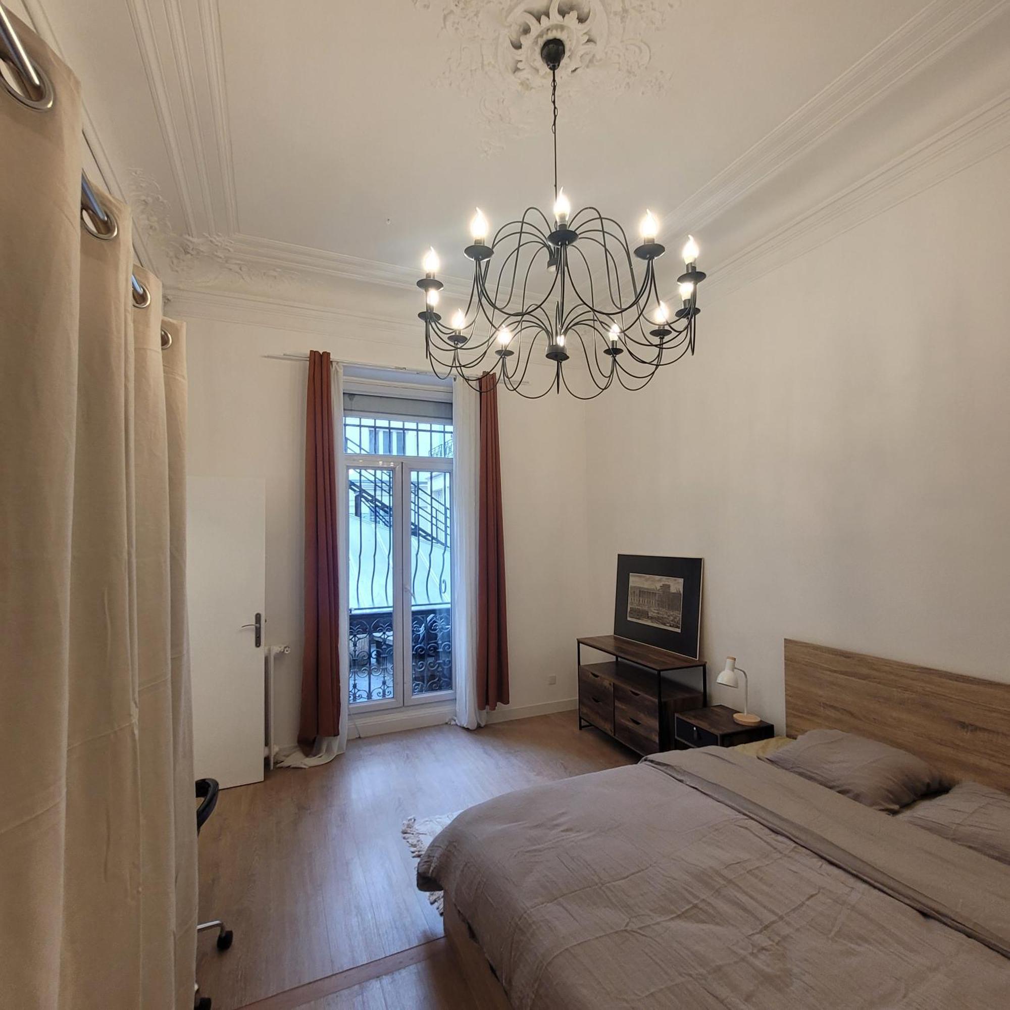 Bel Appartement Champs Elysees Avec 2 Chambres Paris Dış mekan fotoğraf